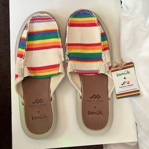 Sanuk Slip-on Sidewalk Surfer Pride Collection